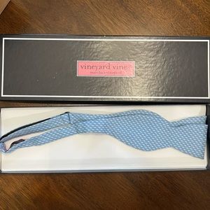 Vineyard Vine Bow Tie